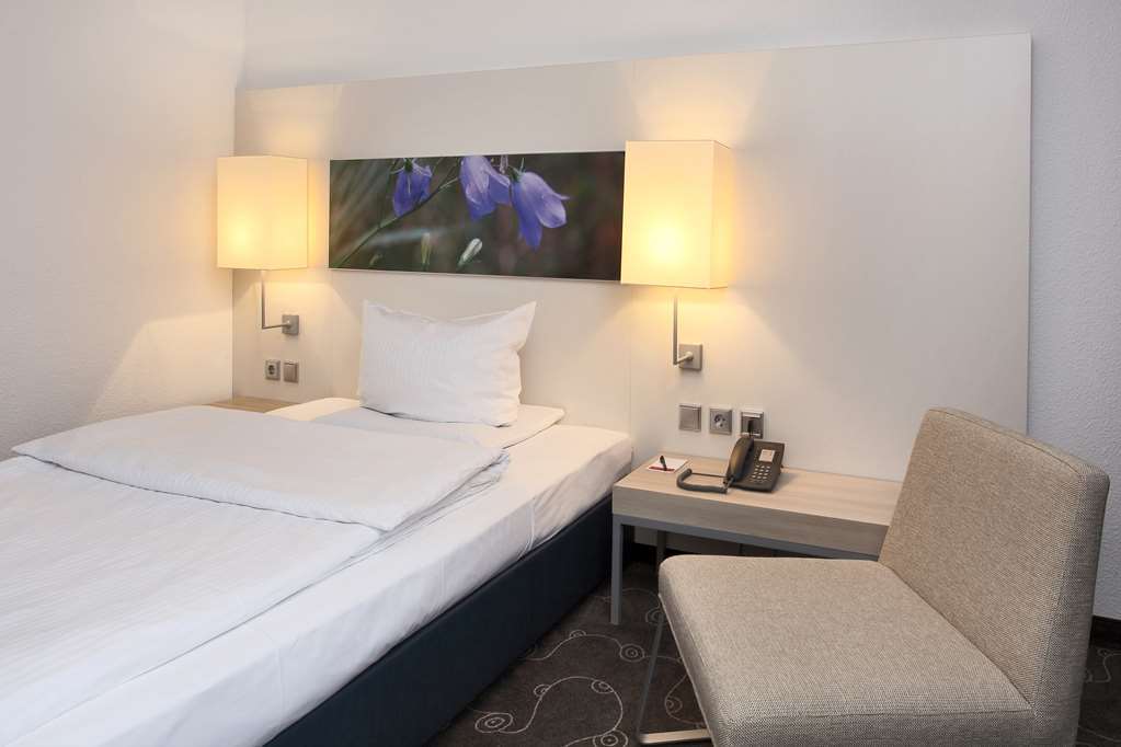 H+ Hotel Siegen Habitación foto